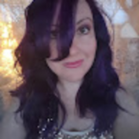 Meet your Posher, Daisy - Picture 1 of 1